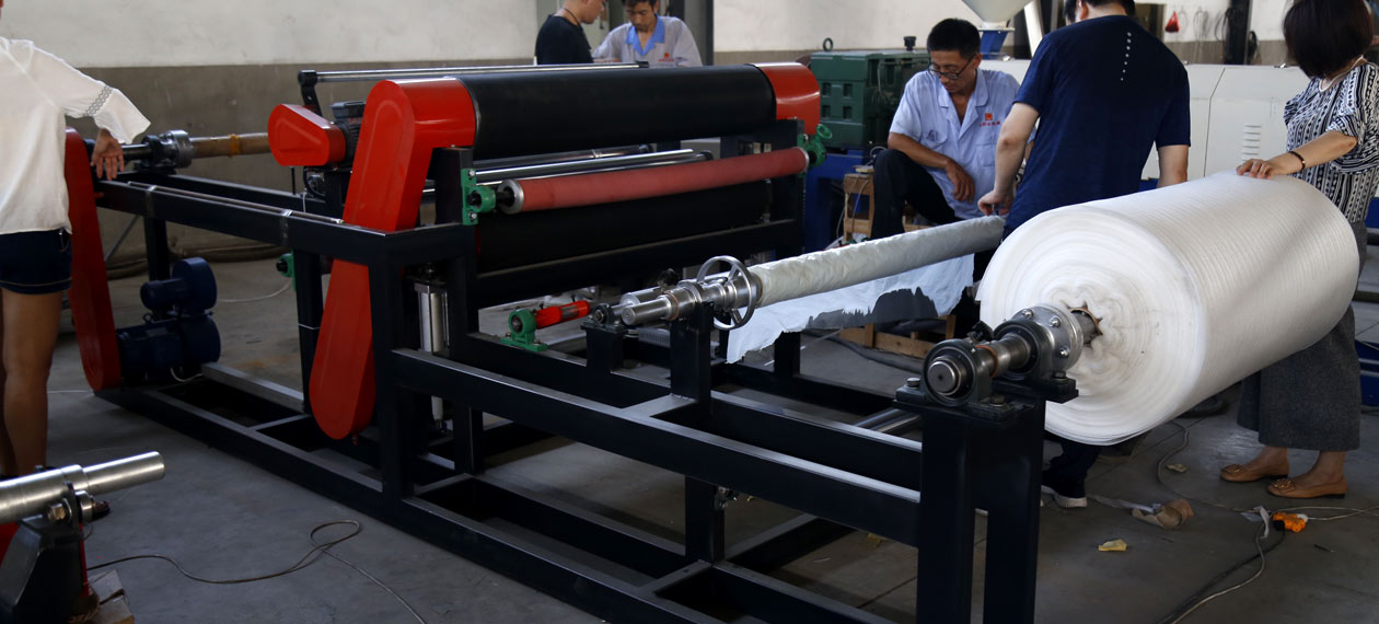 EPE foam laminating machine EPE foam laminating machine